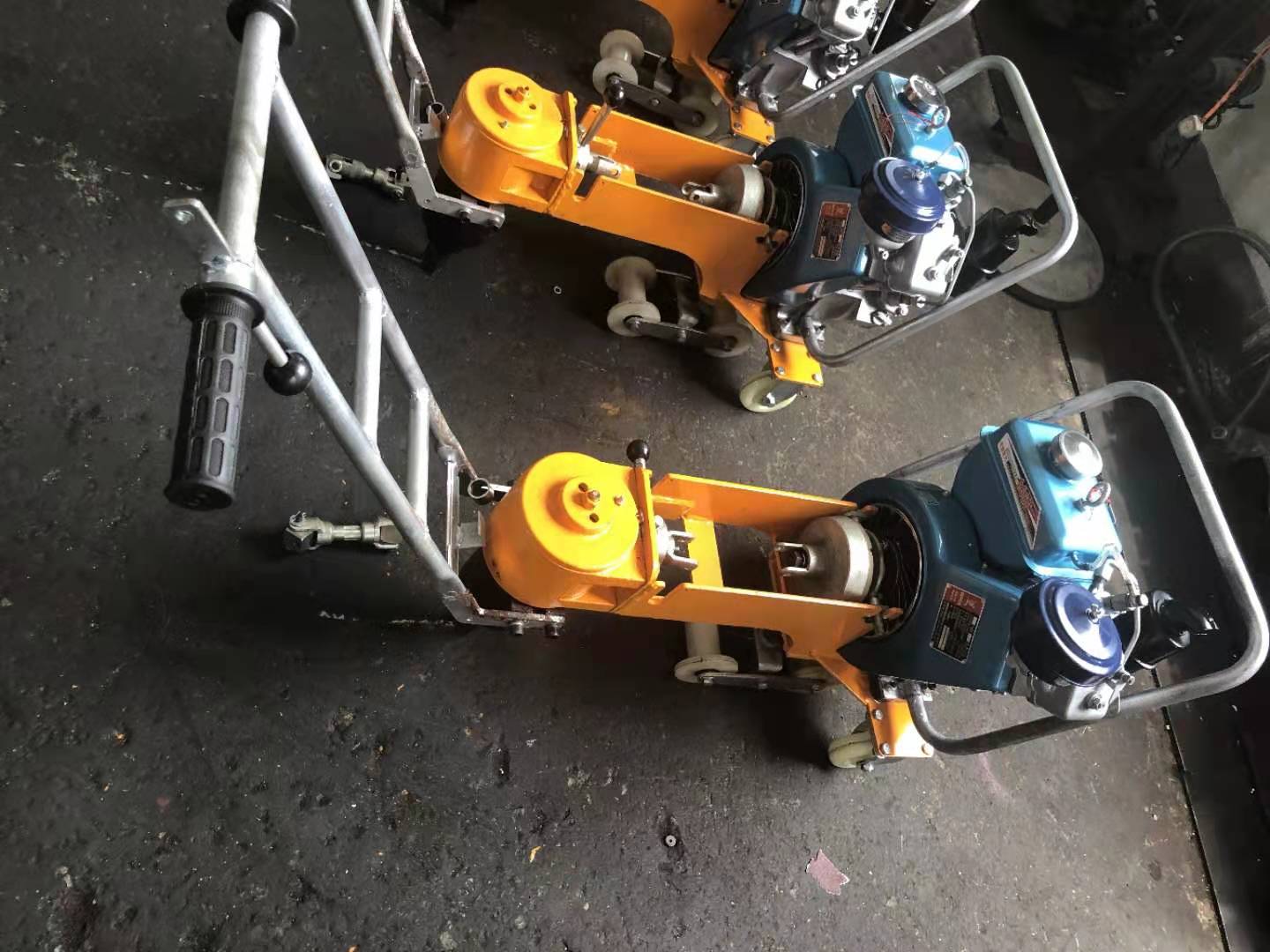 NLB-300型(xing)單頭内燃螺栓扳(bān)手