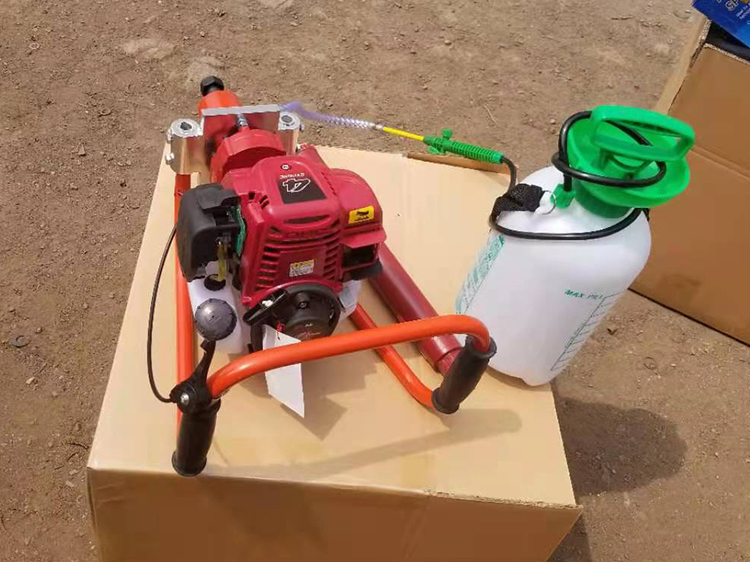 NLQ-45型内(nèi)燃砼枕螺栓鑽取(qǔ)機