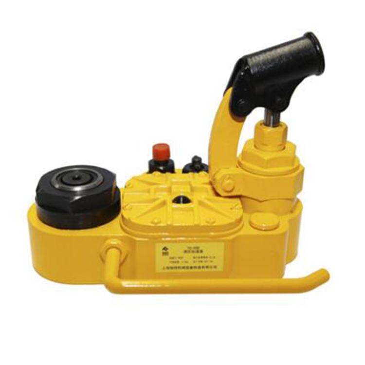 YQ-88B型高(gāo)鐵用液壓起(qi)道器