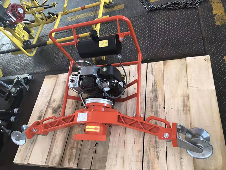 FMG-4.4型内燃(rán)仿形打(dǎ)磨機