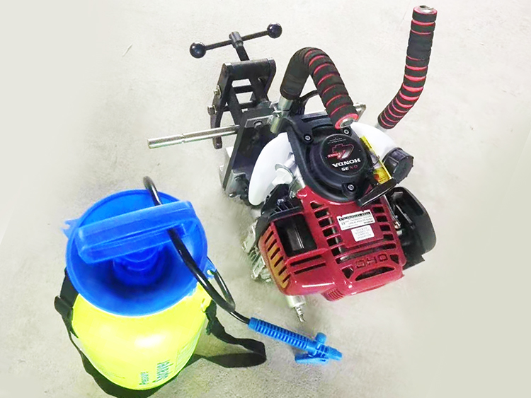 NZG-31II型内(nèi)燃鋼軌鑽孔(kǒng)機 